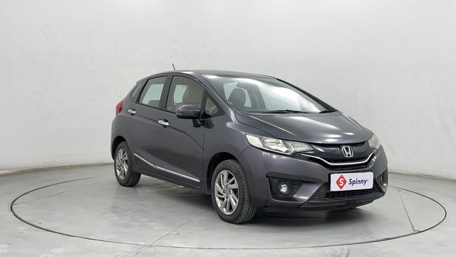 Second-hand 2018 Honda Jazz VX for sale in Pune-1
