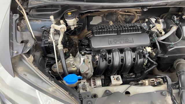 Second-hand 2018 Honda Jazz VX for sale in Pune-23