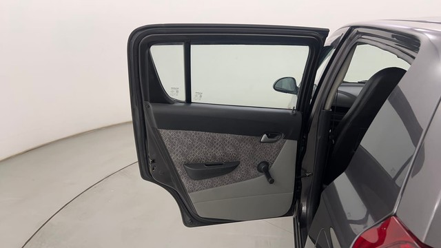 Second-hand 2016 Maruti Suzuki Alto 800 VXI for sale in Pune-36