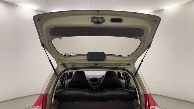 Second-hand 2012 Hyundai i10 Magna 1.2 for sale in Pune-24