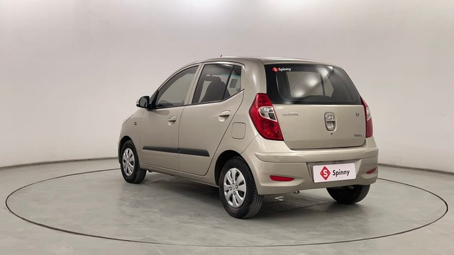 Second-hand 2012 Hyundai i10 Magna 1.2 for sale in Pune-5