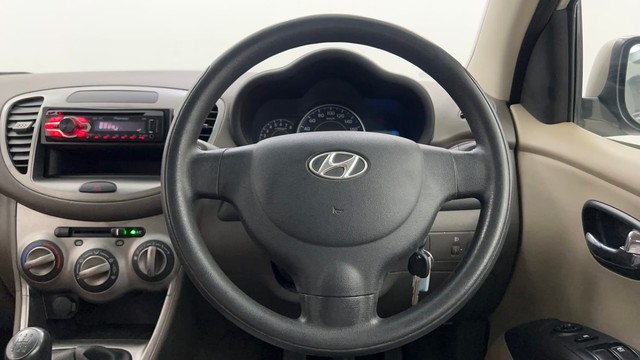 Second-hand 2012 Hyundai i10 Magna 1.2 for sale in Pune-29