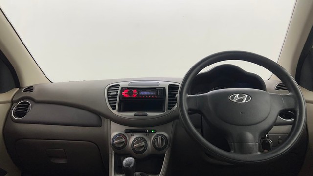 Second-hand 2012 Hyundai i10 Magna 1.2 for sale in Pune-11