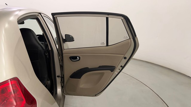 Second-hand 2012 Hyundai i10 Magna 1.2 for sale in Pune-38