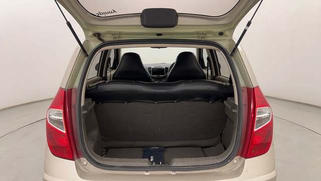 Second-hand 2012 Hyundai i10 Magna 1.2 for sale in Pune-9