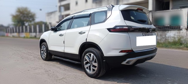 Second-hand 2023 Tata Safari XZA Plus (O) AT BSVI for sale in Noida-6