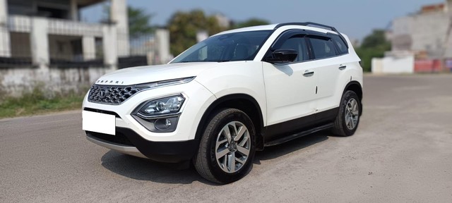 Second-hand 2023 Tata Safari XZA Plus (O) AT BSVI for sale in Noida-4