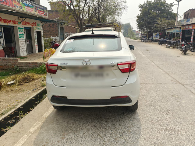 Second-hand 2018 Tata Tigor XZ for sale in Lucknow-1