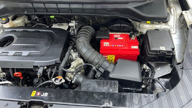 Second-hand 2022 Kia Carens Luxury Plus 6 STR Diesel for sale in Gurgaon-38