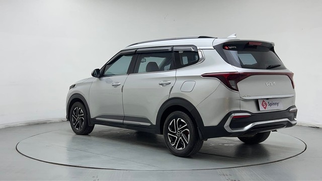 Second-hand 2022 Kia Carens Luxury Plus 6 STR Diesel for sale in Gurgaon-5