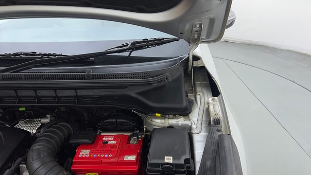 Second-hand 2022 Kia Carens Luxury Plus 6 STR Diesel for sale in Gurgaon-39