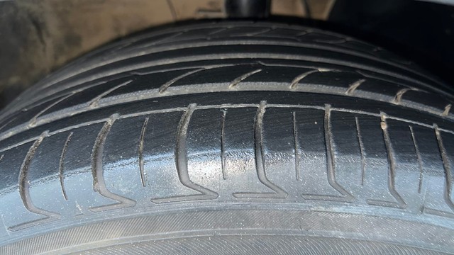 Second-hand 2022 Kia Carens Luxury Plus 6 STR Diesel for sale in Gurgaon-40