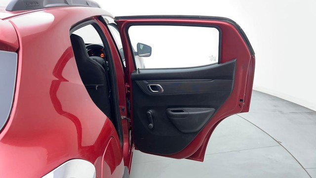 Second-hand 2018 Renault KWID RXT for sale in Ghaziabad-31