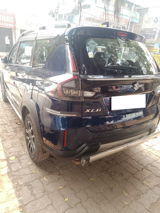 Second-hand 2023 Maruti Suzuki XL6 Zeta CNG for sale in Samastipur-5