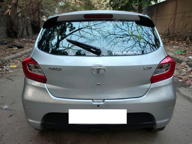 Second-hand 2017 Tata Tiago 1.2 Revotron XZ for sale in New Delhi-3