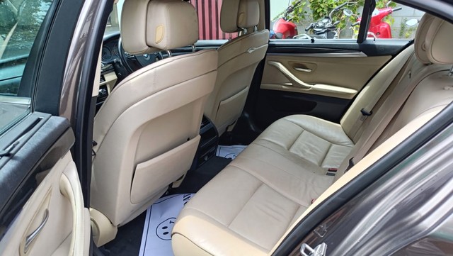 Second-hand 2012 BMW 5 Series 520d Sedan for sale in Coimbatore-7