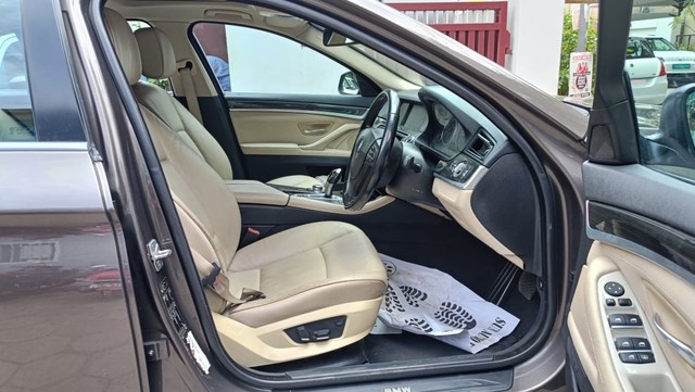 Second-hand 2012 BMW 5 Series 520d Sedan for sale in Coimbatore-4