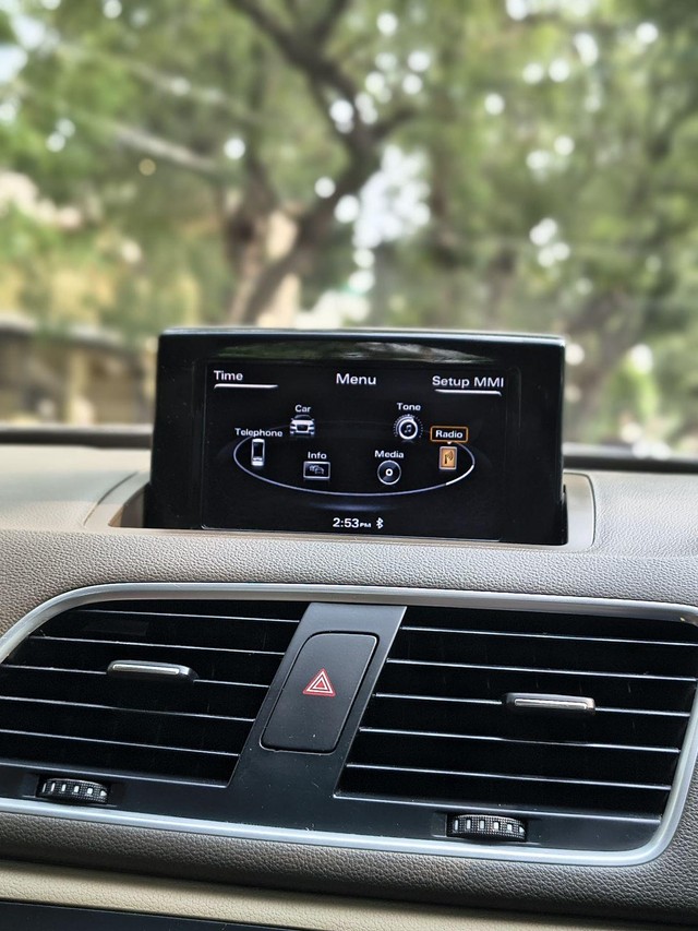 Second-hand 2014 Audi Q3 35 TDI Quattro Premium for sale in Coimbatore-8