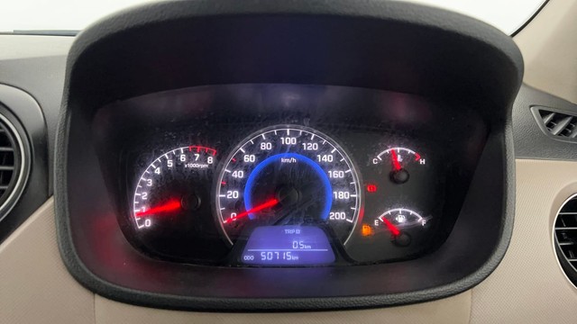 Second-hand 2015 Hyundai Grand i10 1.2 Kappa Sportz BSIV for sale in Lucknow-13