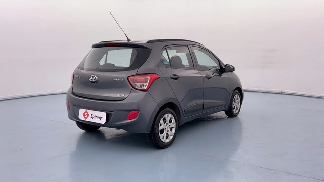 Second-hand 2015 Hyundai Grand i10 1.2 Kappa Sportz BSIV for sale in Lucknow-3