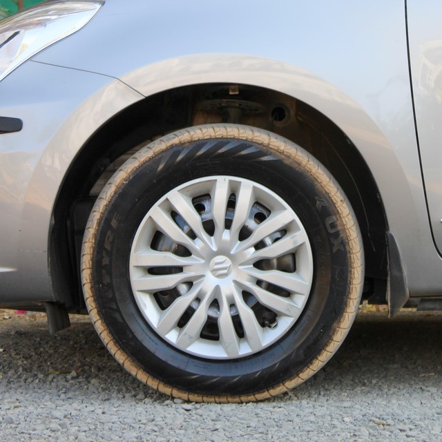 Second-hand 2023 Maruti Suzuki Swift Dzire VXI for sale in Ahmedabad-9