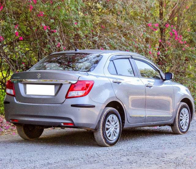 Second-hand 2023 Maruti Suzuki Swift Dzire VXI for sale in Ahmedabad-2