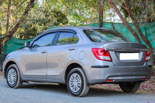 Second-hand 2023 Maruti Suzuki Swift Dzire VXI for sale in Ahmedabad-4