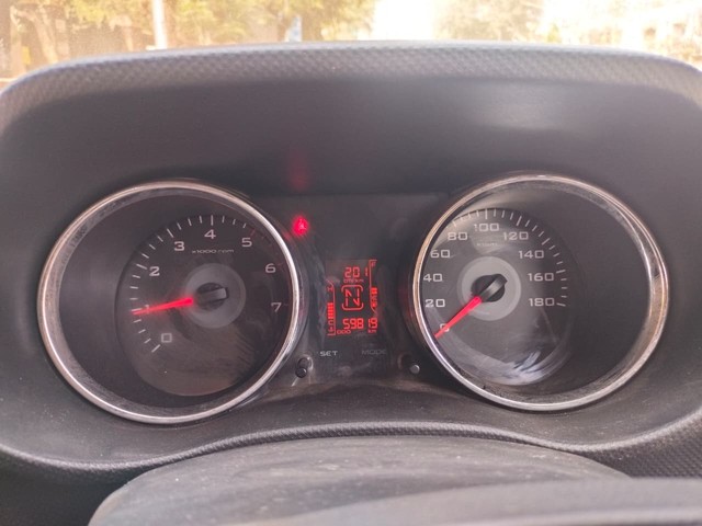 Second-hand 2016 Mahindra TUV 300 T8 for sale in Mumbai-7