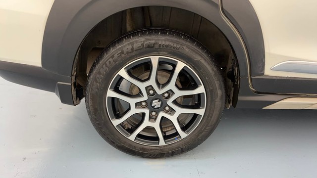 Second-hand 2022 Maruti Suzuki XL6 Alpha AT BSVI for sale in Lucknow-18