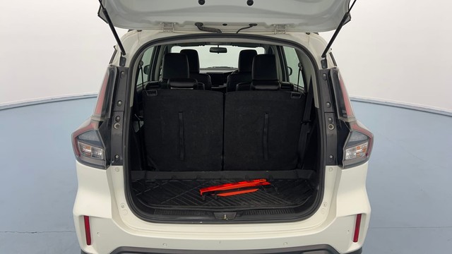 Second-hand 2022 Maruti Suzuki XL6 Alpha AT BSVI for sale in Lucknow-9