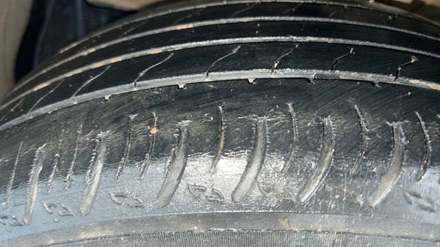 Second-hand 2022 Maruti Suzuki XL6 Alpha AT BSVI for sale in Lucknow-30