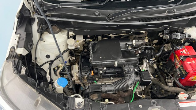 Second-hand 2022 Maruti Suzuki XL6 Alpha AT BSVI for sale in Lucknow-37