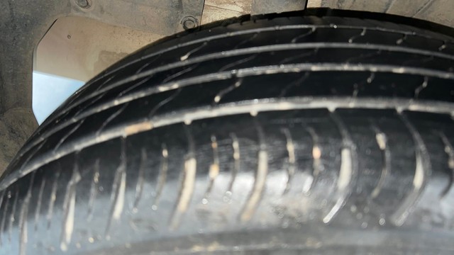 Second-hand 2022 Maruti Suzuki XL6 Alpha AT BSVI for sale in Lucknow-36