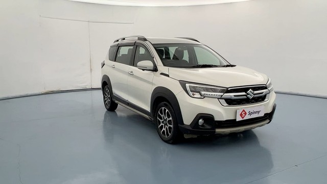 Second-hand 2022 Maruti Suzuki XL6 Alpha AT BSVI for sale in Lucknow-1