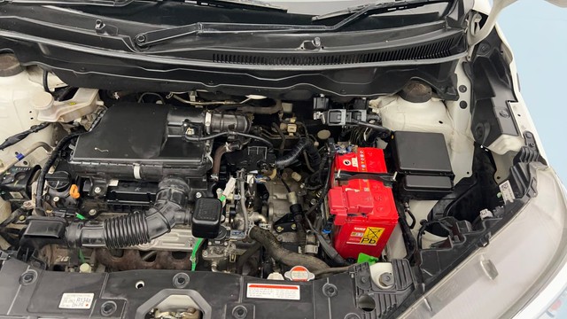 Second-hand 2022 Maruti Suzuki XL6 Alpha AT BSVI for sale in Lucknow-35