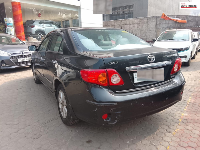 Second-hand 2011 Toyota Corolla Altis 1.8 G L CNG for sale in New Delhi-6
