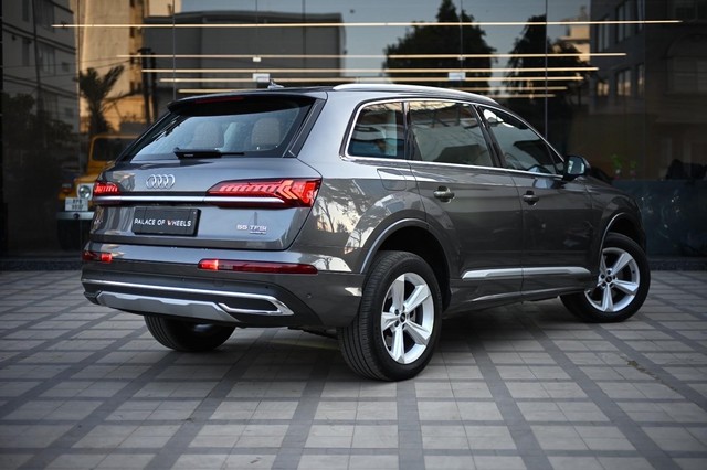 Second-hand 2024 Audi Q7 Technology for sale in Jaipur-2