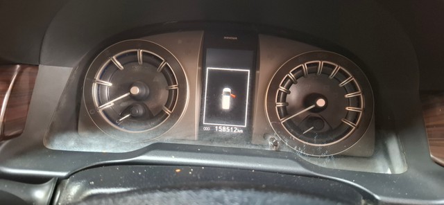 Second-hand 2016 Toyota Innova Crysta 2.8 ZX AT BSIV for sale in Mumbai-4