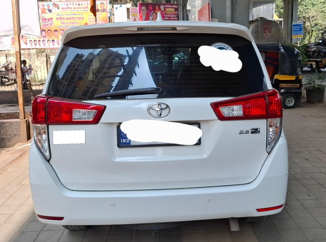 Second-hand 2016 Toyota Innova Crysta 2.8 ZX AT BSIV for sale in Mumbai-1