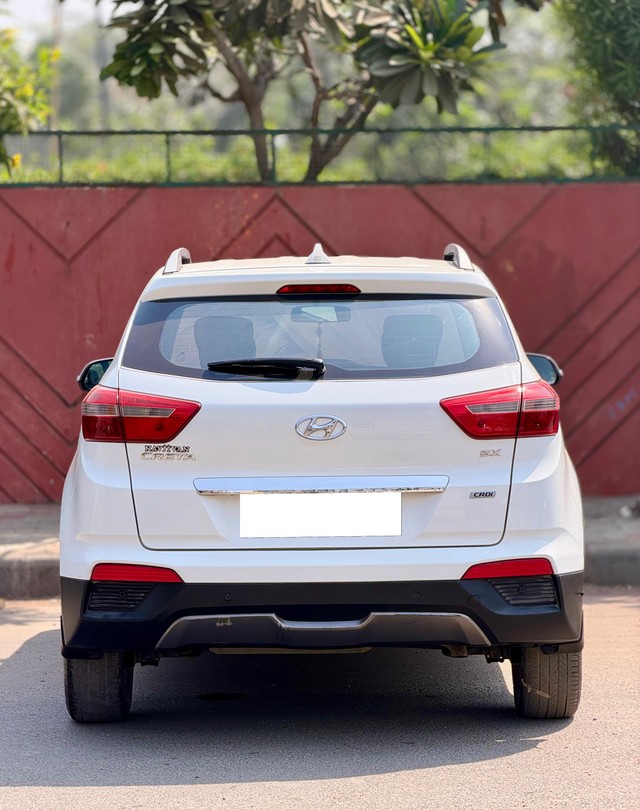 Second-hand 2016 Hyundai Creta 1.6 CRDi SX Plus for sale in Surat-2