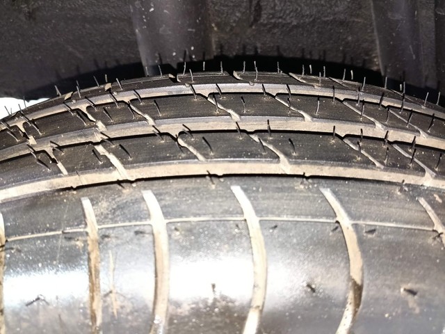 Second-hand 2015 Renault KWID RXT for sale in Kochi-36