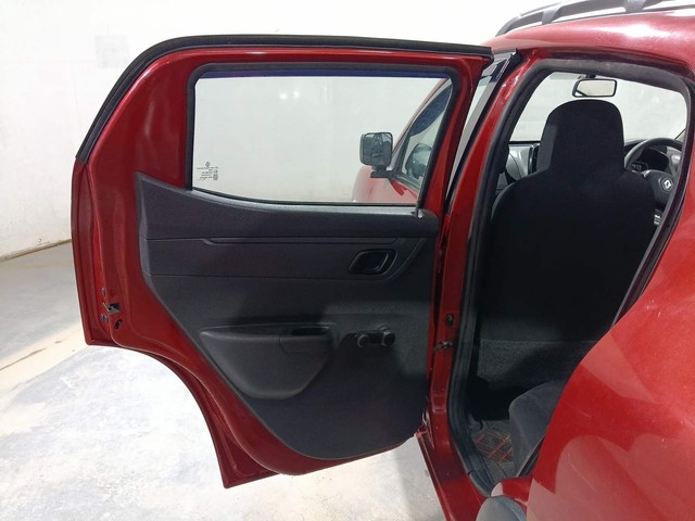 Second-hand 2015 Renault KWID RXT for sale in Kochi-37