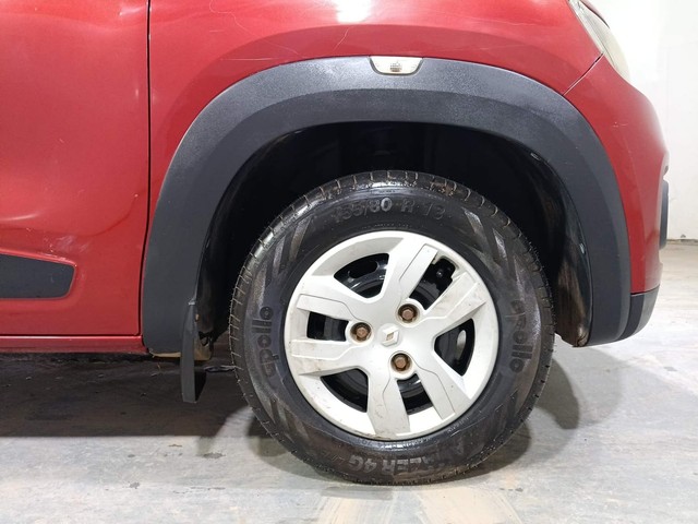 Second-hand 2015 Renault KWID RXT for sale in Kochi-17