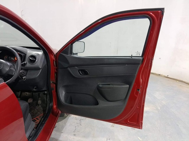 Second-hand 2015 Renault KWID RXT for sale in Kochi-16