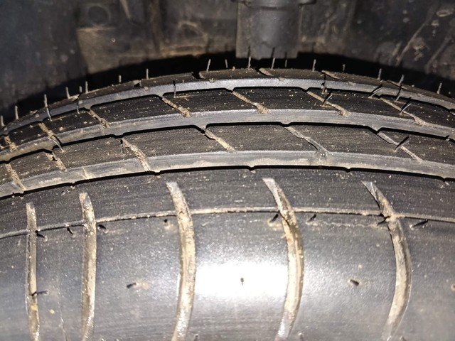 Second-hand 2015 Renault KWID RXT for sale in Kochi-25