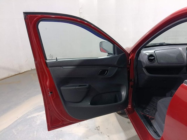 Second-hand 2015 Renault KWID RXT for sale in Kochi-33