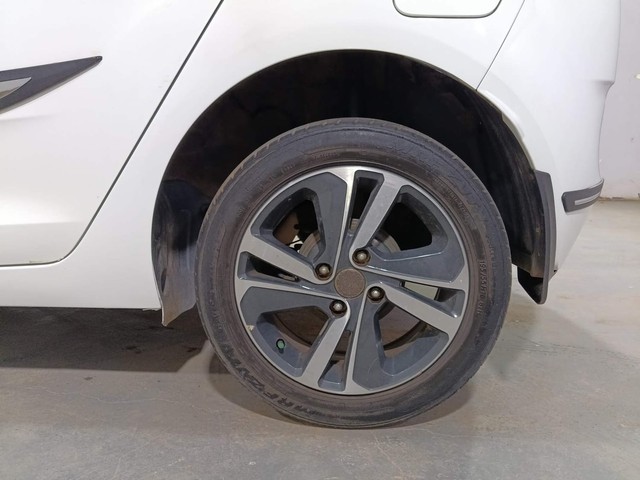 Second-hand 2021 Tata Altroz XZ Turbo for sale in Kochi-19