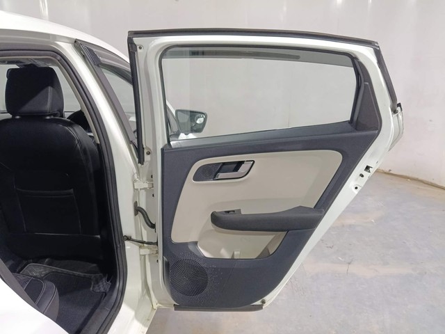 Second-hand 2021 Tata Altroz XZ Turbo for sale in Kochi-26