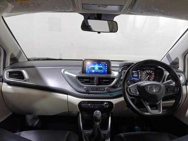 Second-hand 2021 Tata Altroz XZ Turbo for sale in Kochi-11