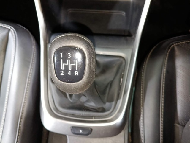 Second-hand 2021 Tata Altroz XZ Turbo for sale in Kochi-12